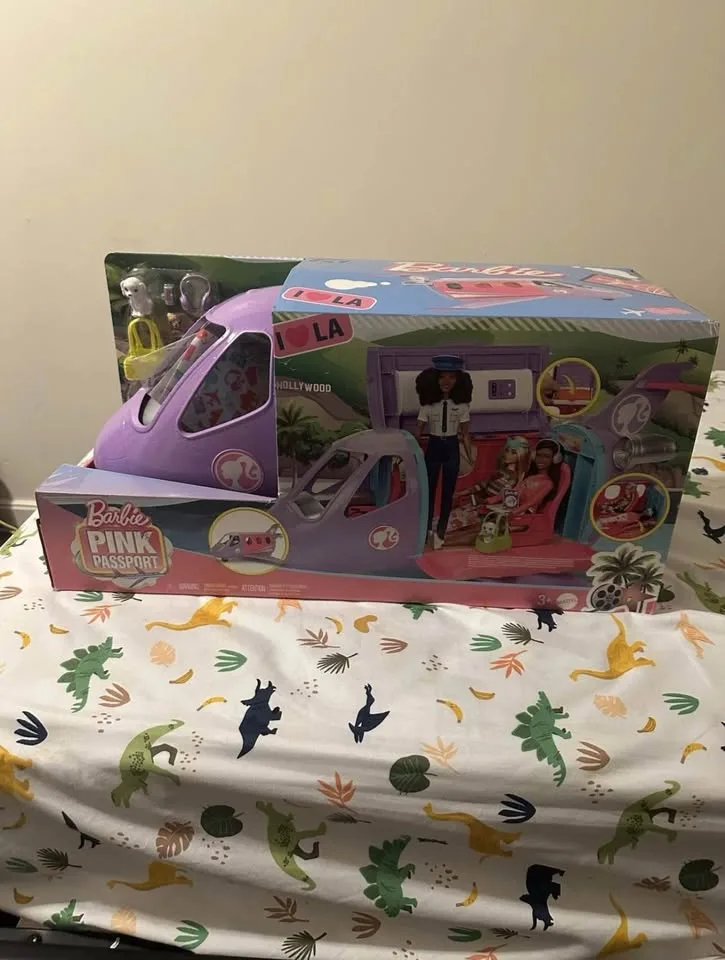 Barbie Airplane Adventures Playset with Accessories image indicator(7)