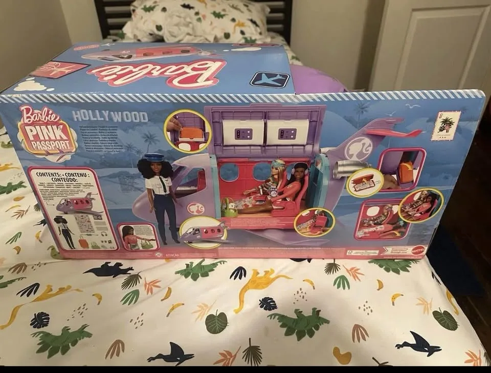 Barbie Airplane Adventures Playset with Accessories image indicator(9)