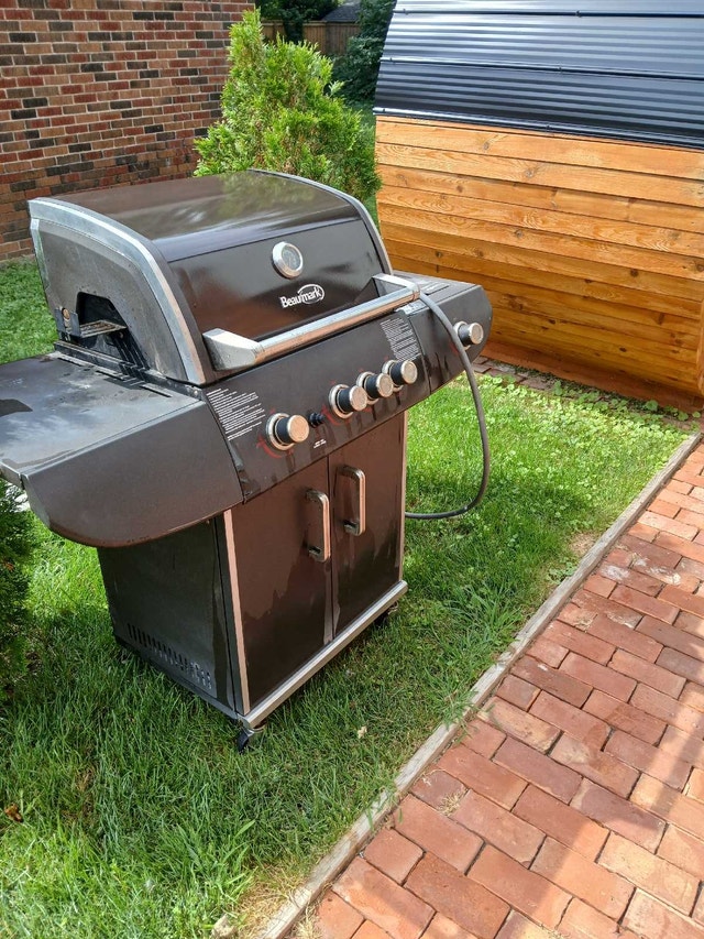 Beaumark Natural Gas BBQ