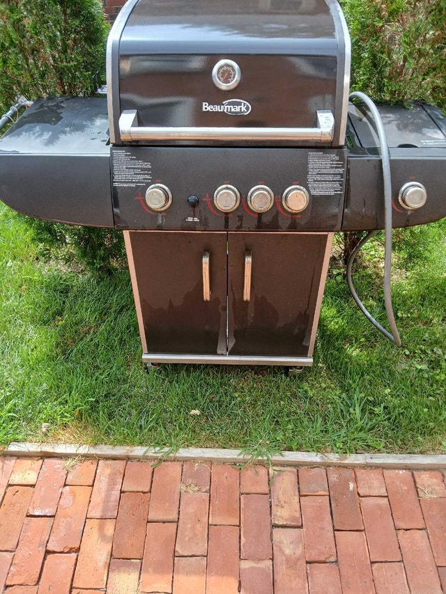 Beaumark Natural Gas BBQ - photo 3