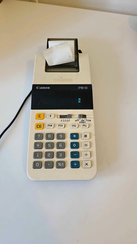 Vintage Canon P8-D Printing Calculator – Powers On