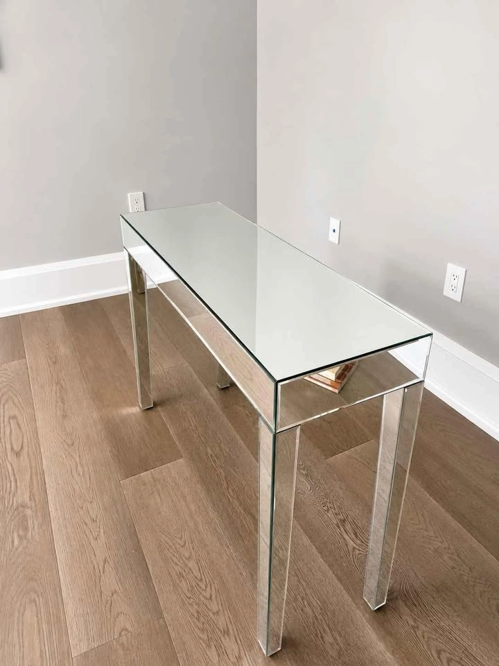 Luxury Mirrored Console Table | Modern Glam Accent Table - photo 3