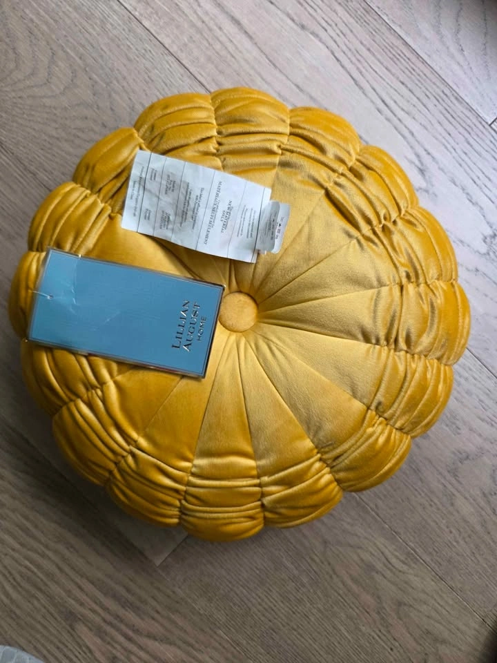 NWT Lillian August Sculptural Round Velvet Accent Pillow - photo 3