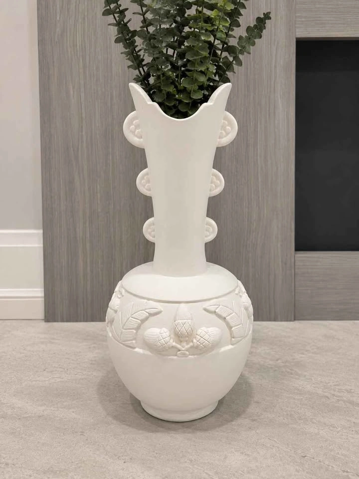 White Neoclassical Bisque Relief Vase 20" with Eucalyptus - photo 3