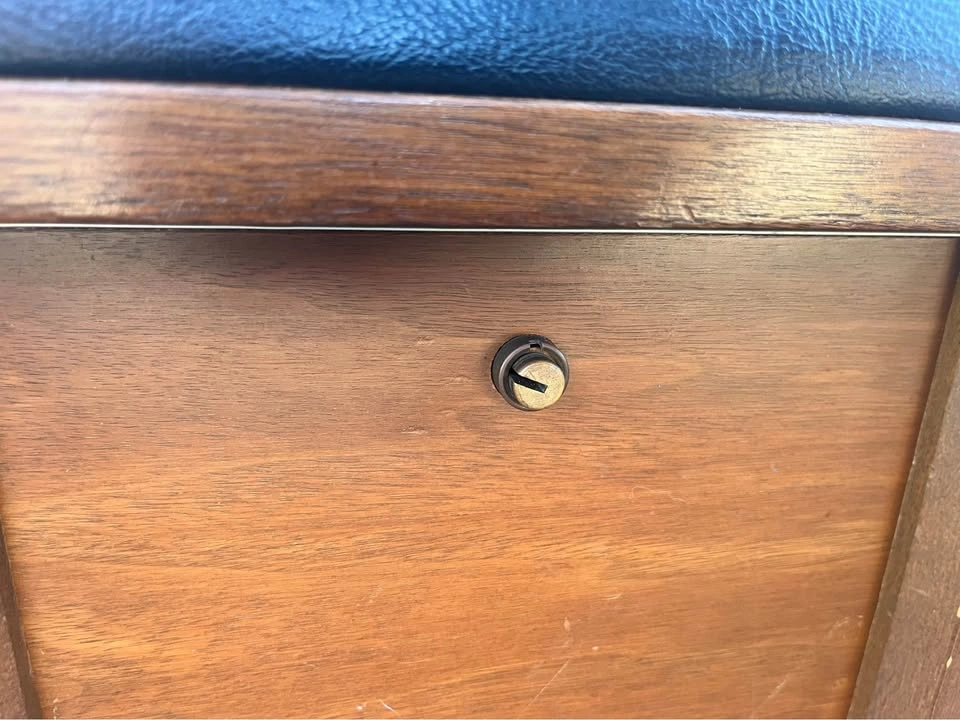 Mid-Century Modern Cedar Chest Storage Bench - photo 4