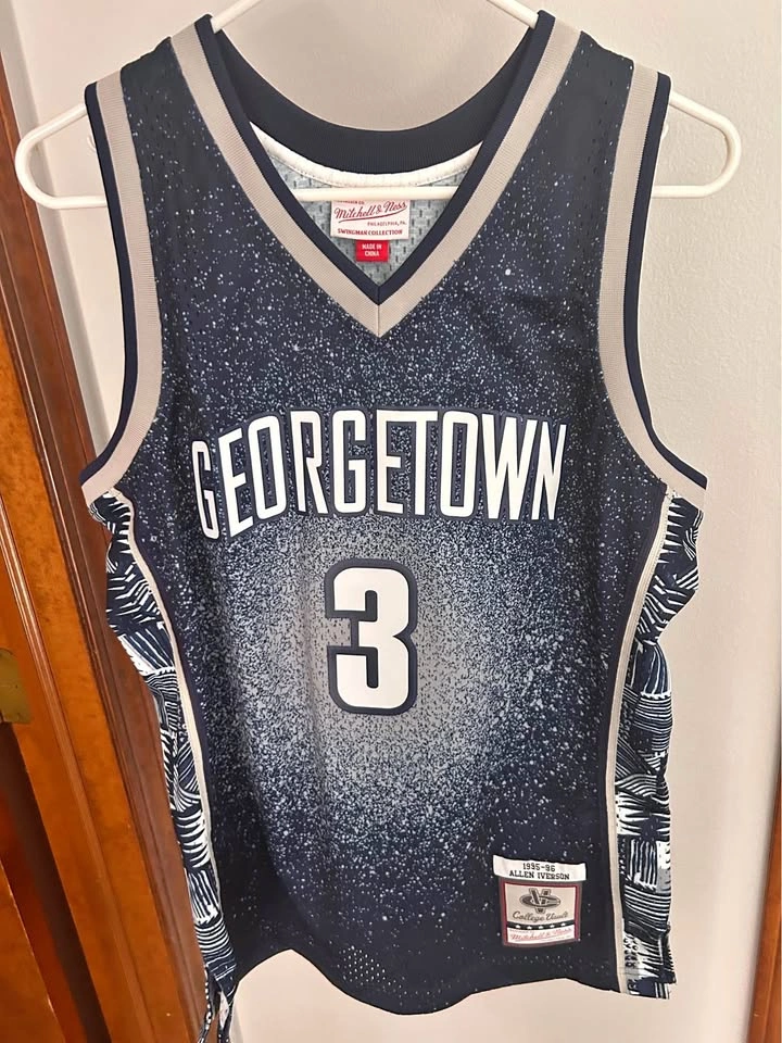 Mitchell & Ness Allen Iverson Georgetown Hoyas 1995-96