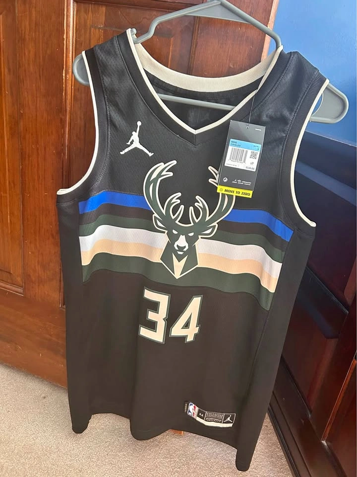 Nike Giannis Antetokounmpo Bucks Statement Jersey