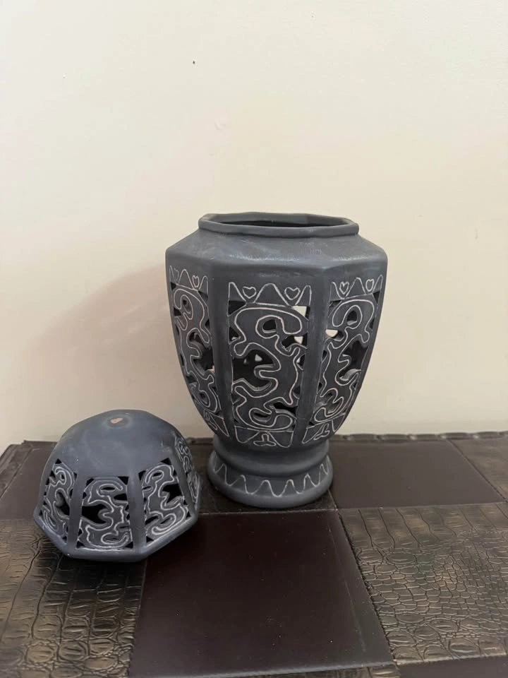 Clay incense burner or tea light lantern - photo 2