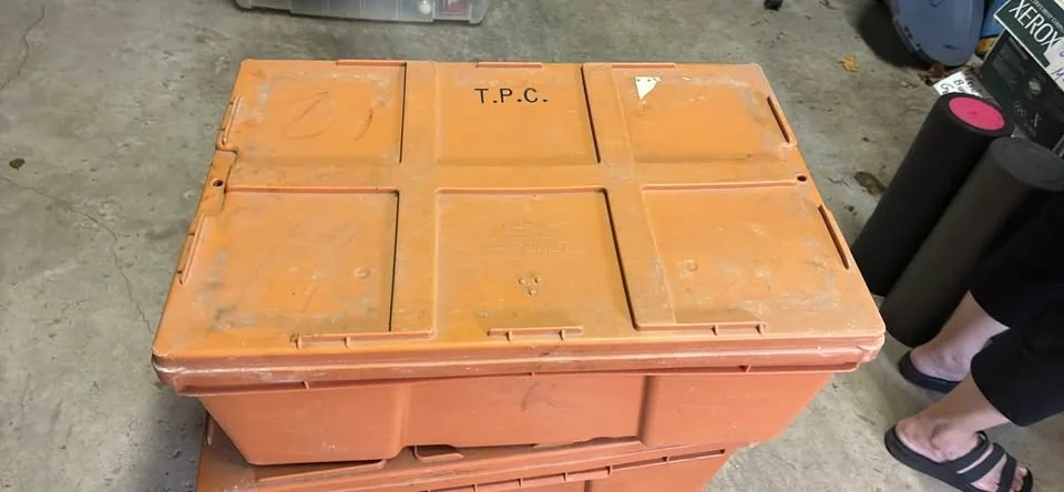Heavy-Duty Industrial Totes with Attached Lids - LEWISBins FliPa - photo 2