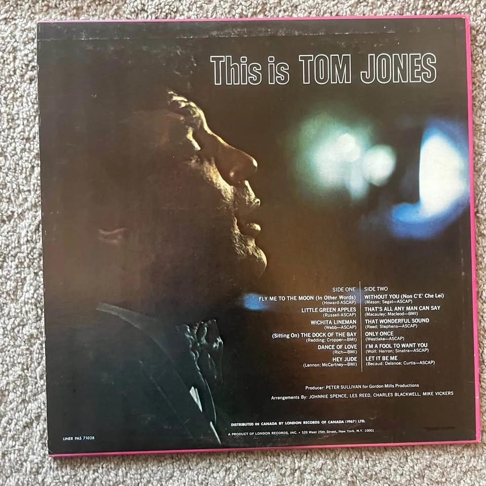Tom Jones Vinyl Record Lot: This is Tom Jones & Live in Las Vega - photo 2