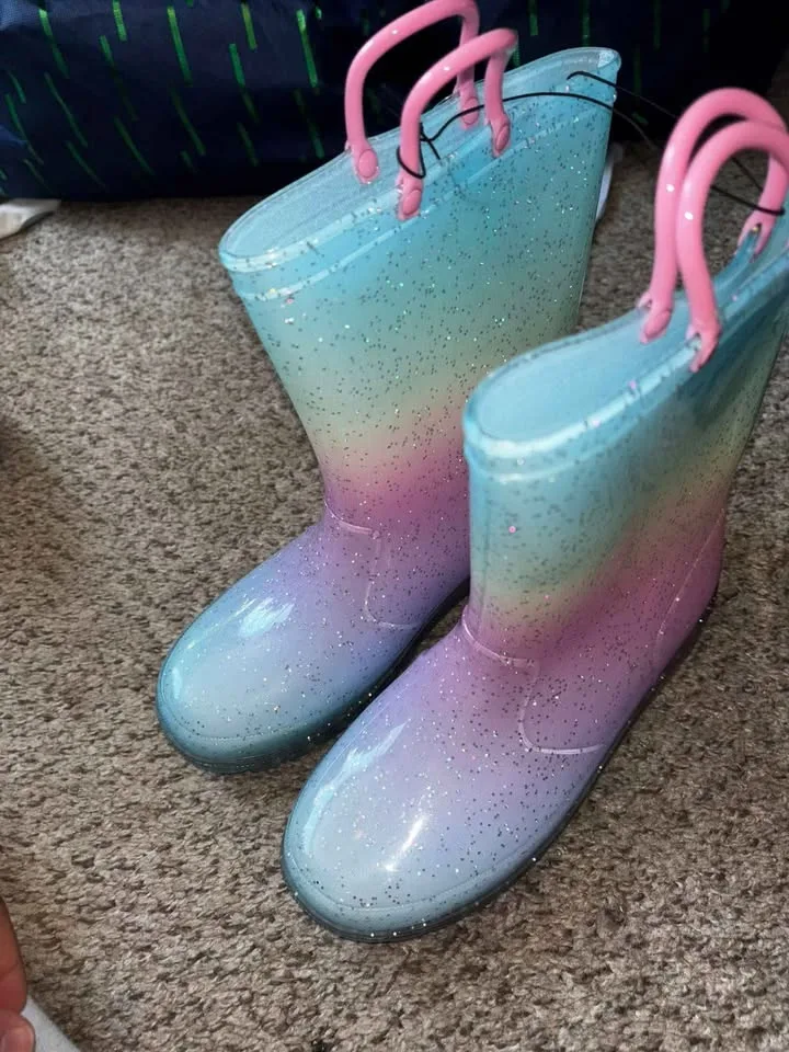 Size 3 Rainbow Glitter Rain Boots – Brand New image indicator(2)