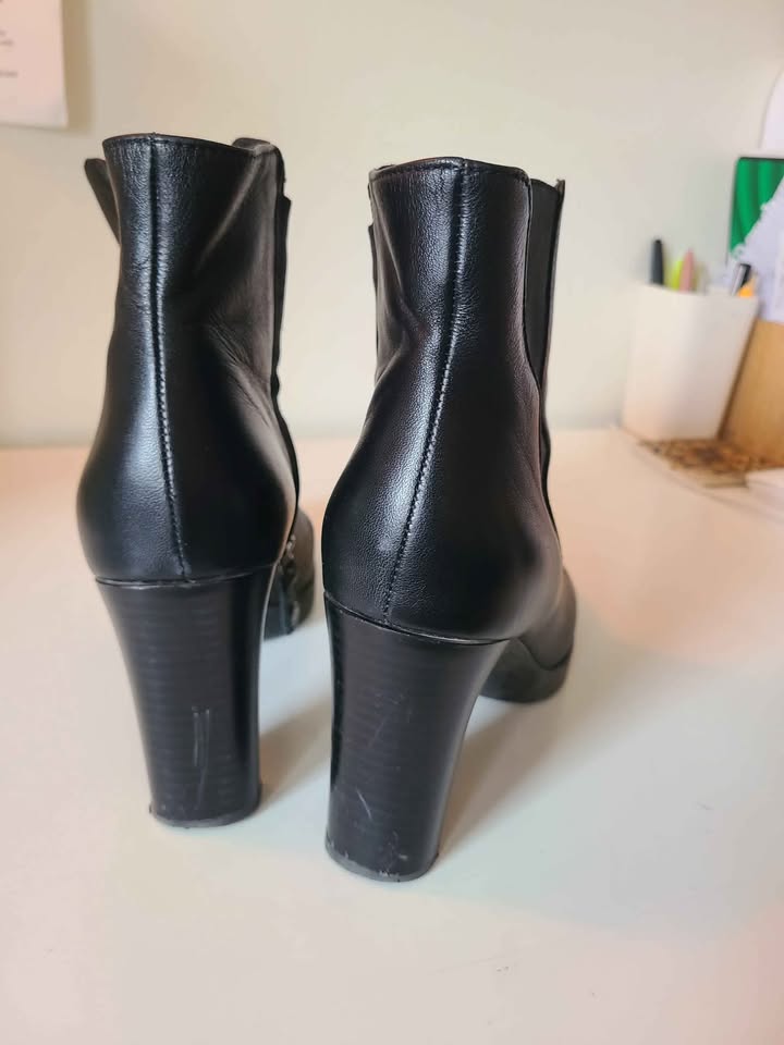 Women Geox Black Leather Ankle Boots Size 37 (US 6.5-7) - photo 2
