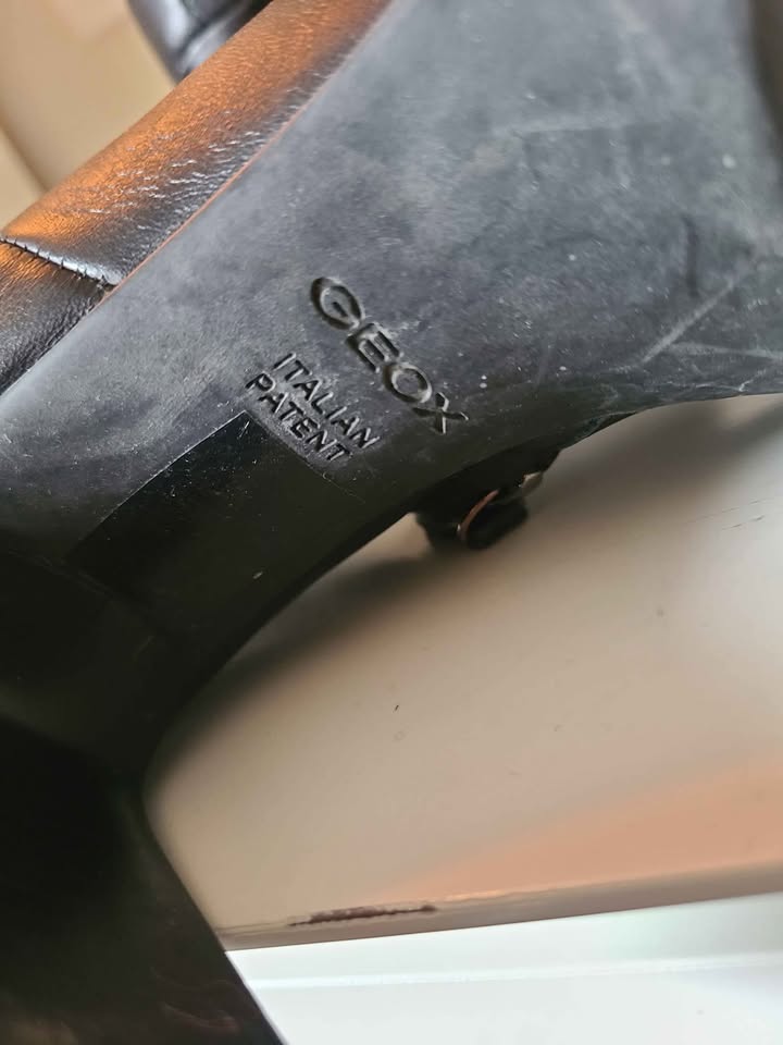 Women Geox Black Leather Ankle Boots Size 37 (US 6.5-7) - photo 4