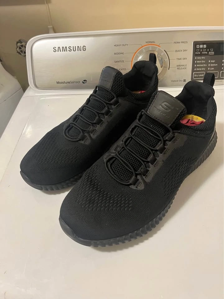 Size 11 - wide - Skechers Cessnock Slip Resistant Work Shoes - photo 3