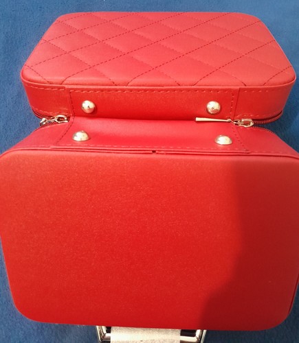 Makeup Bag Case Red Quilted - photo 5