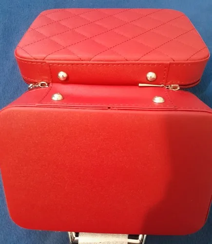 Makeup Bag Case Red Quilted - photo 5