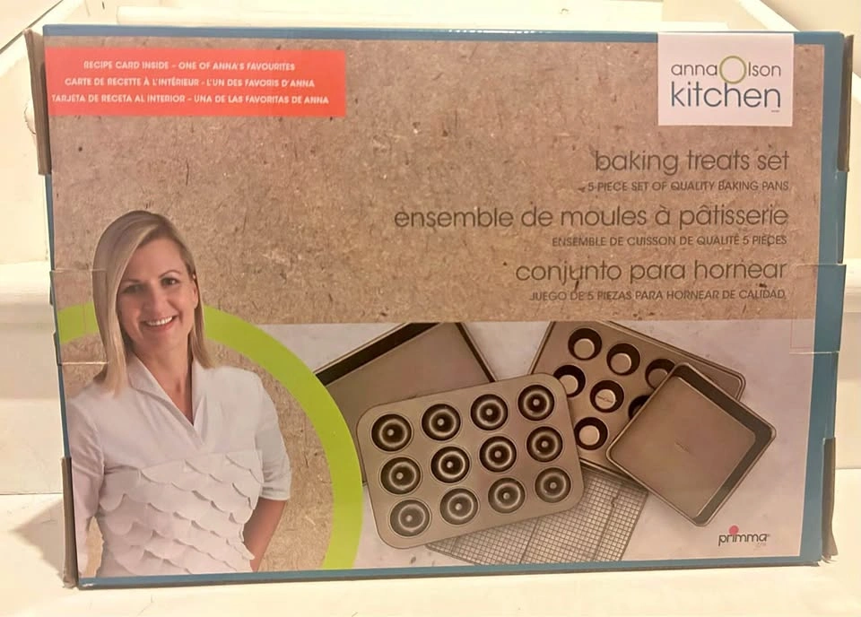 Brand New Anna Olson Kitchen 5-Piece Bakeware Set