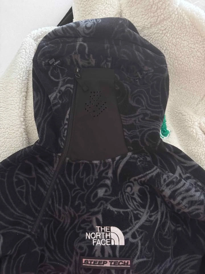 Supreme x The North Face Steep Tech Fleece Pullover - photo 2