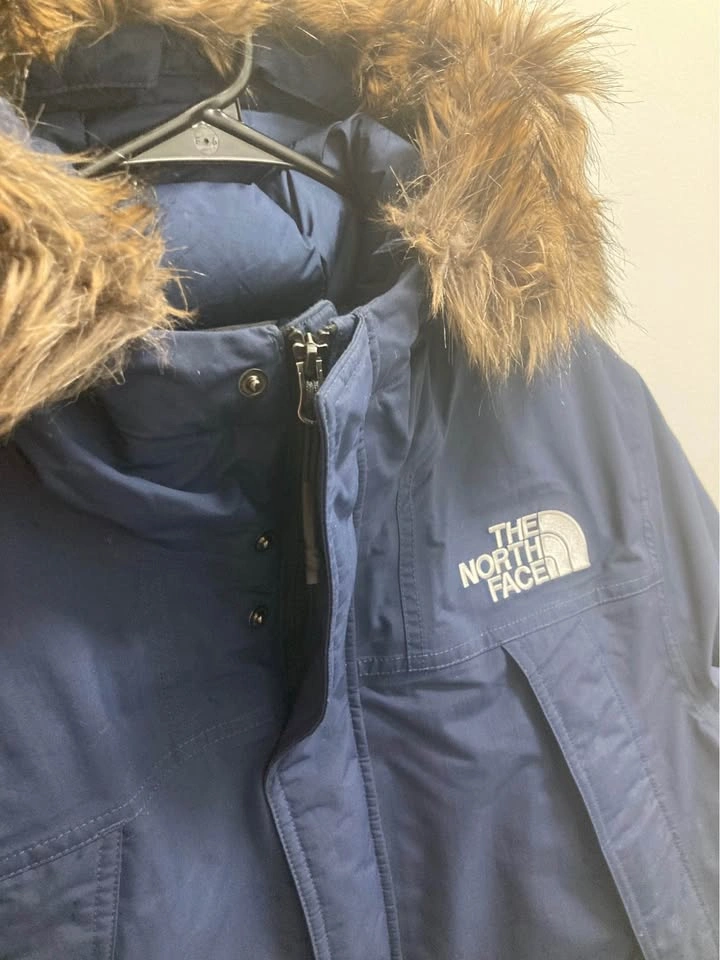Northface Jacket M size - photo 2
