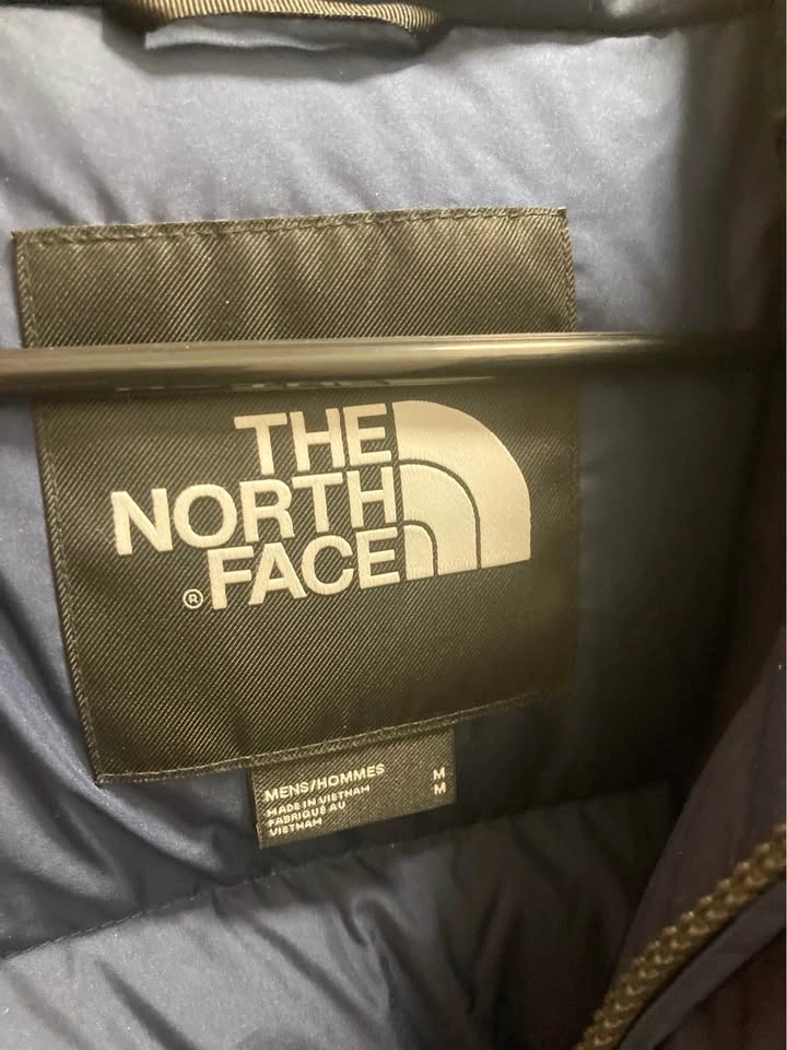 Northface Jacket M size - photo 4