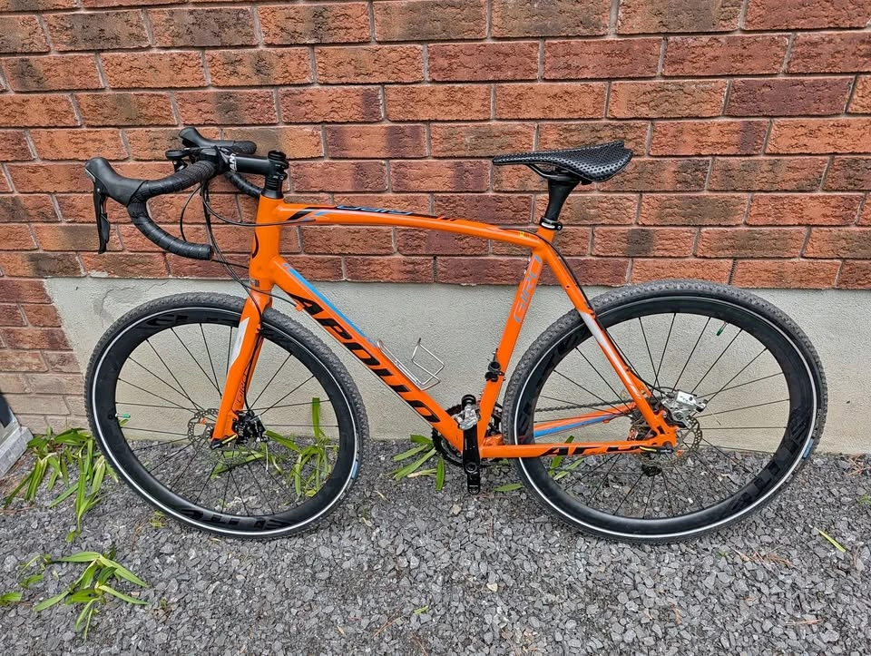 Apollo Giro Hi-Viz Road Bike - Shimano 105 - Carbon Upgrades