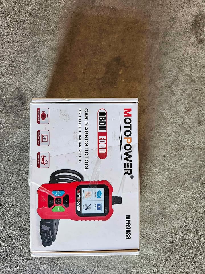 MOTOPOWER MP69038 Car OBD2 Scanner Code Reader