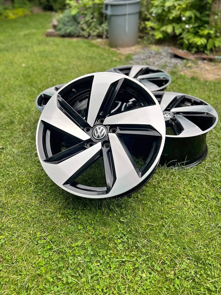 Volkswagen Golf GTI 18 Inch Rims | 5x112