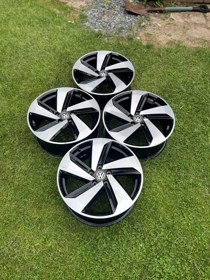 Volkswagen Golf GTI 18 Inch Rims | 5x112 - photo 4