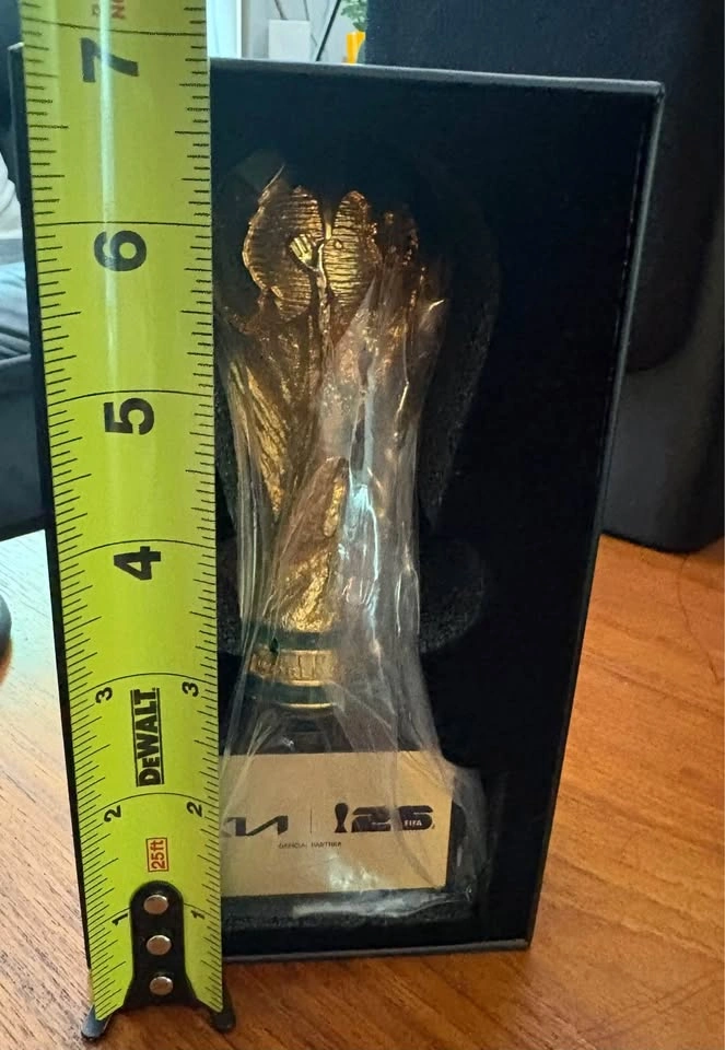 Official Kia Motors x FIFA World Cup 2026 Replica Trophy - photo 3