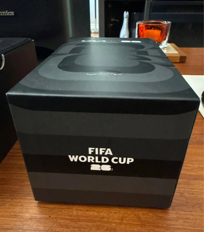 Official Kia Motors x FIFA World Cup 2026 Replica Trophy - photo 4
