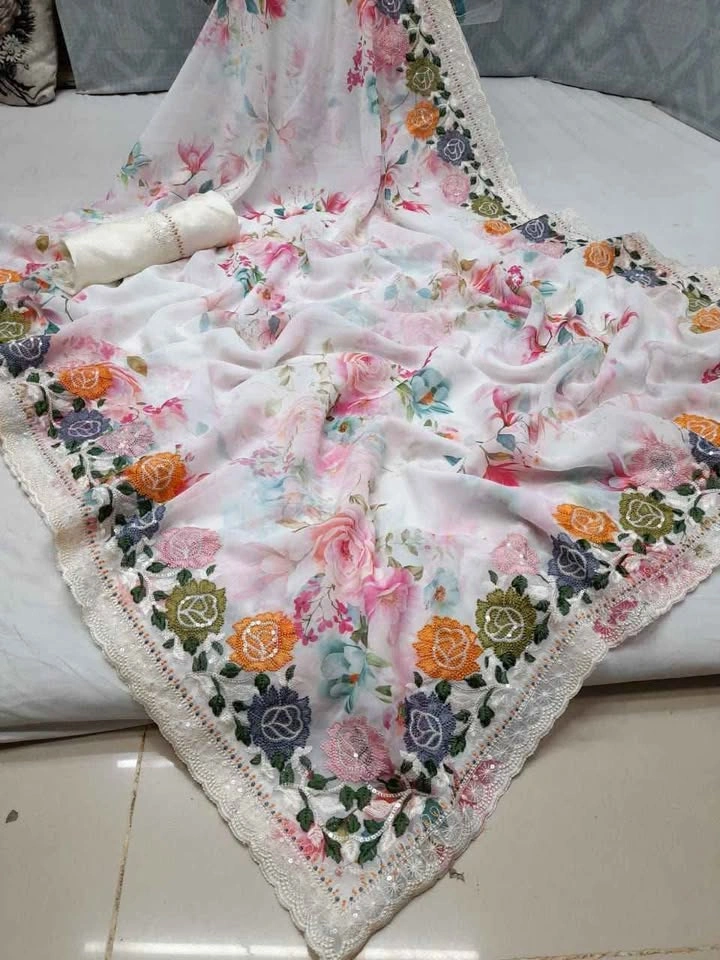 Premium Georgette floral Saree - photo 2