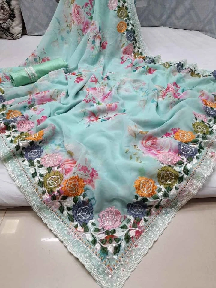 Premium Georgette floral Saree - photo 3
