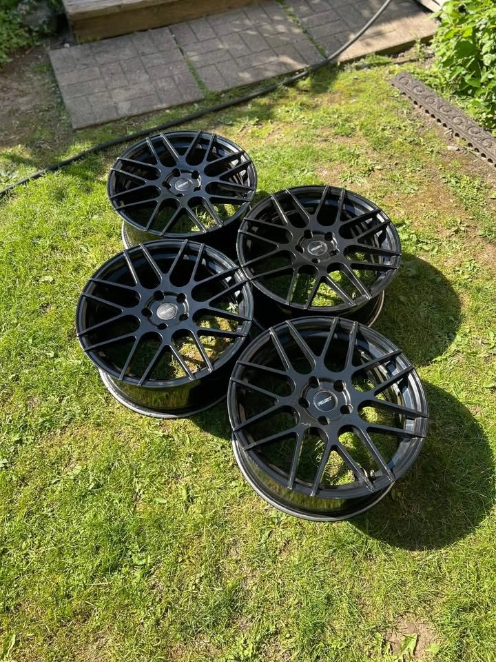 FAST Rennen 18 Inch Rims | 5x112 - photo 3