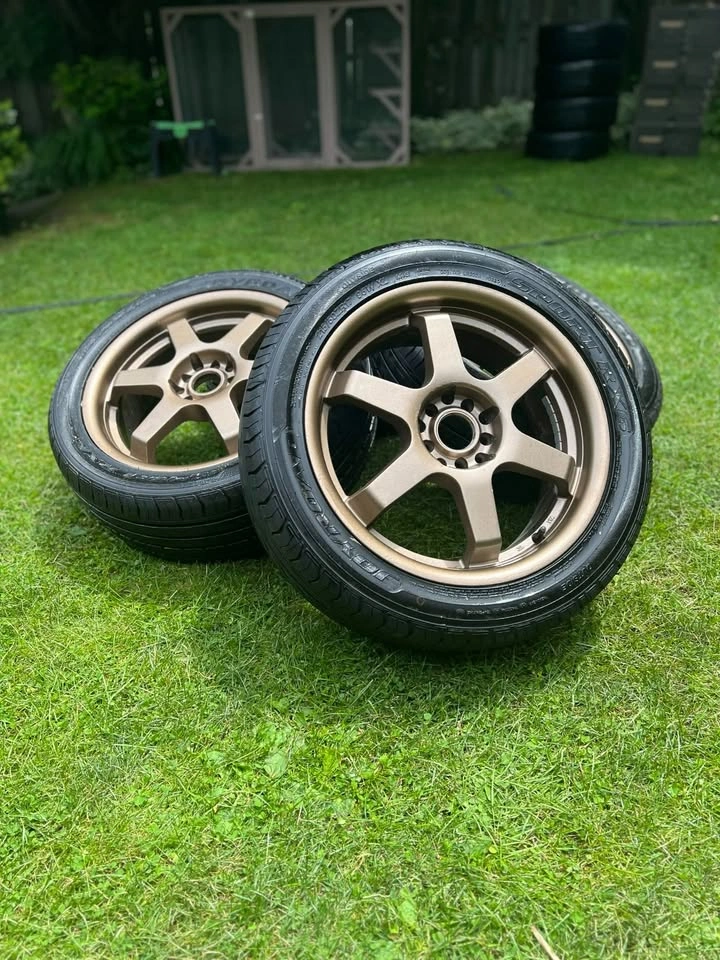 TE37 Gold 17 Inch Rims | 5x114.3/5x100 | 215/50 R17 - photo 4