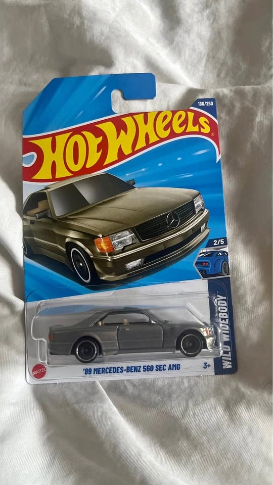 Hot Wheels '89 Mercedes-Benz 560 SEC AMG