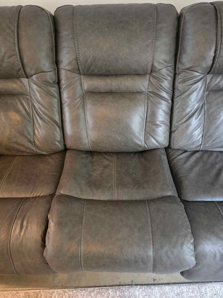 Electric reclining couch - photo 4