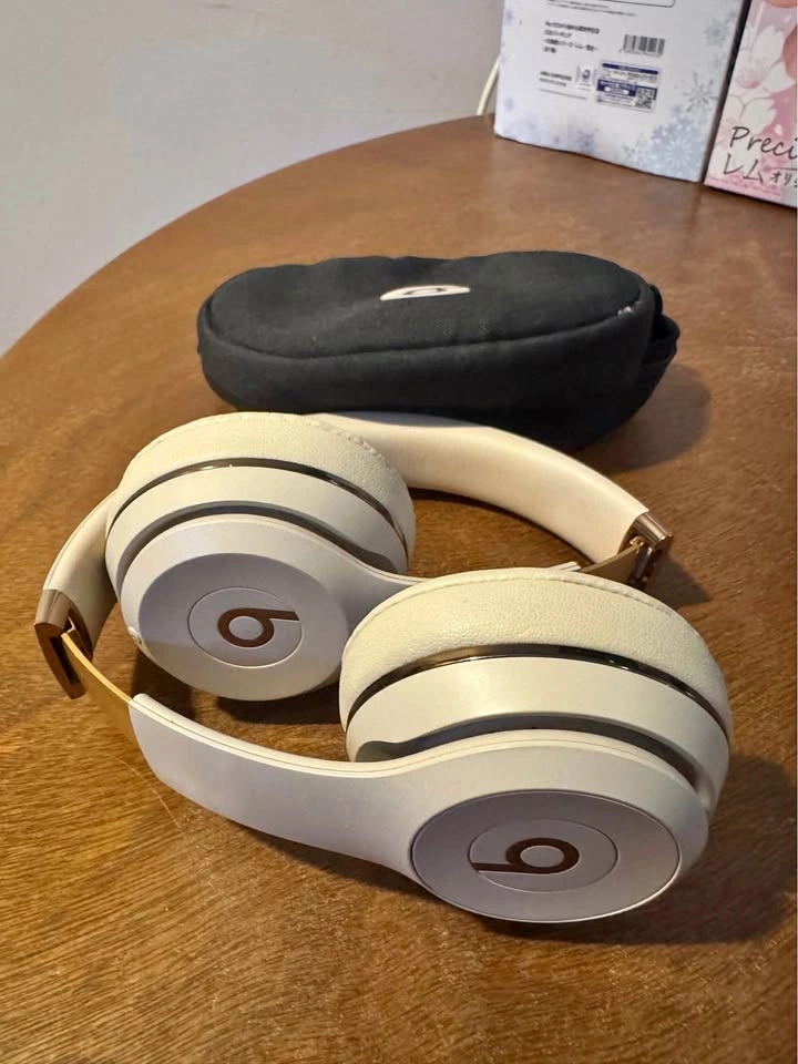 Beats Solo3 Wireless Headphones