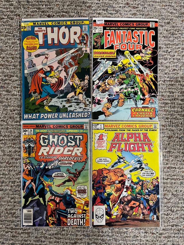 Marvel and DC Comic Book Lot 20 cent and up Issues 14 Comics - photo 4