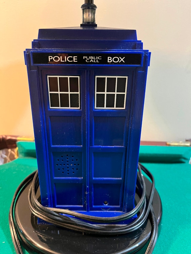 Doctor Who Tardis Desk Lamp - photo 2
