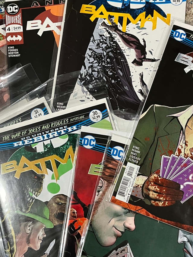 Batman Shortbox Various Titles 104 Comics READ DESCRIPTION