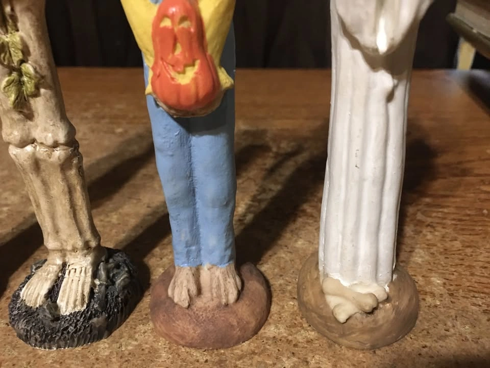 LOT OF 4 HERMITAGE POTTERY HALLOWEEN FIGURES - photo 4