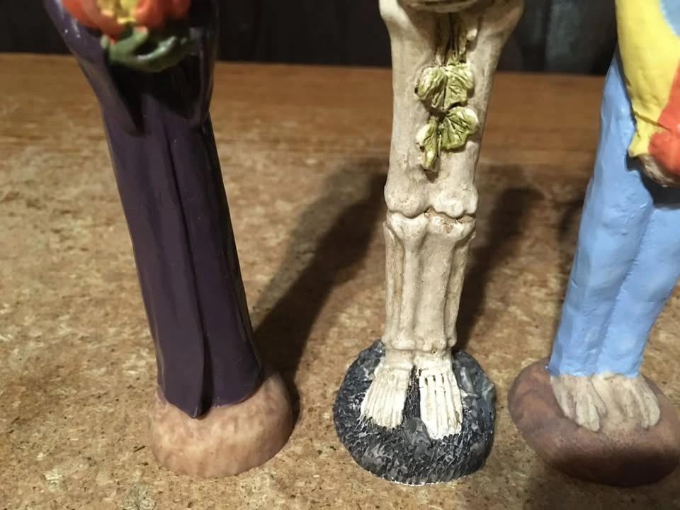LOT OF 4 HERMITAGE POTTERY HALLOWEEN FIGURES - photo 5