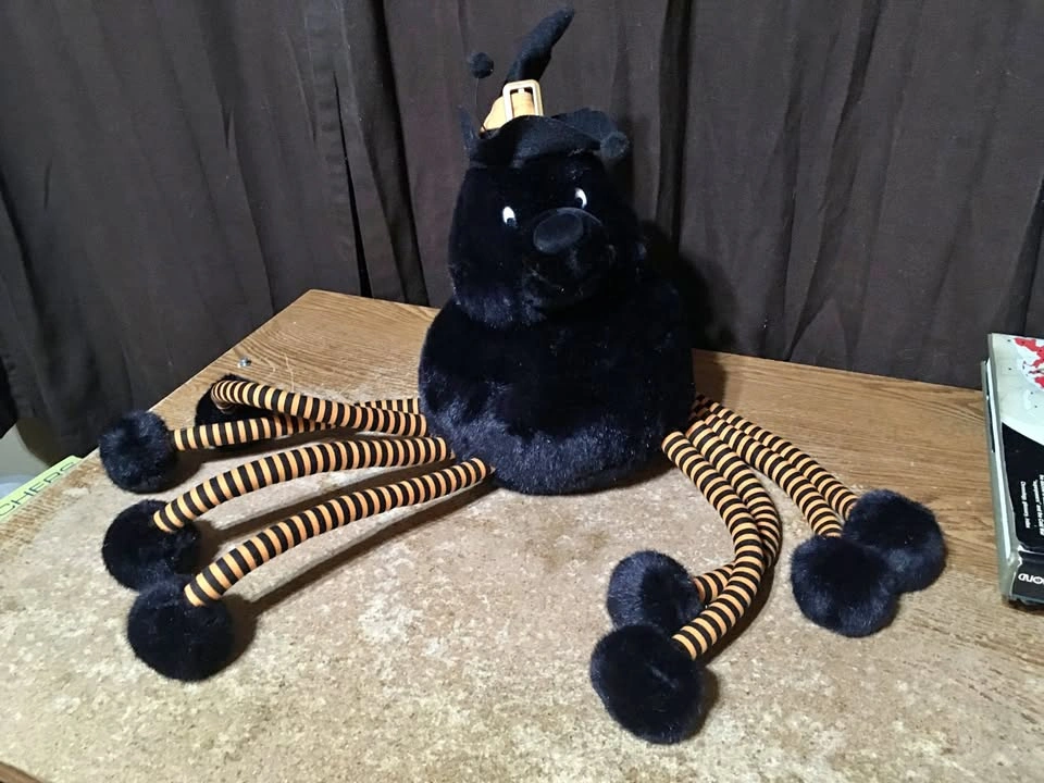VINTAGE BETA TOYS BLACK SPIDER LONG ORANGE BLACK STRIPED LEGS HA