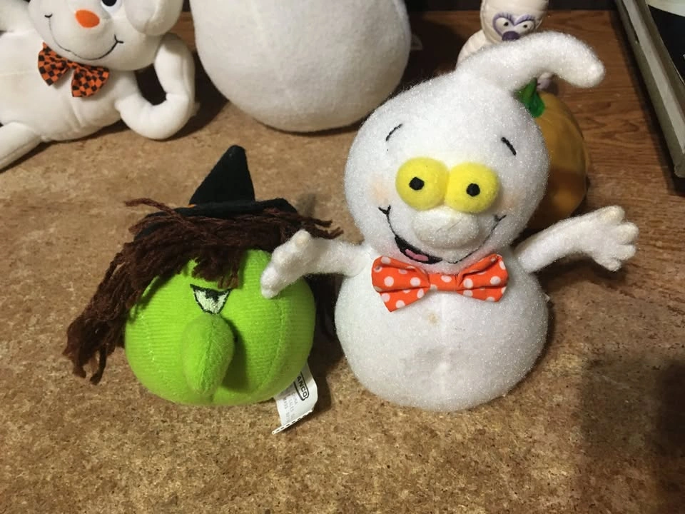 LOT OF 8 HALLOWEEN PLUSH BEANIE DECOR - photo 4