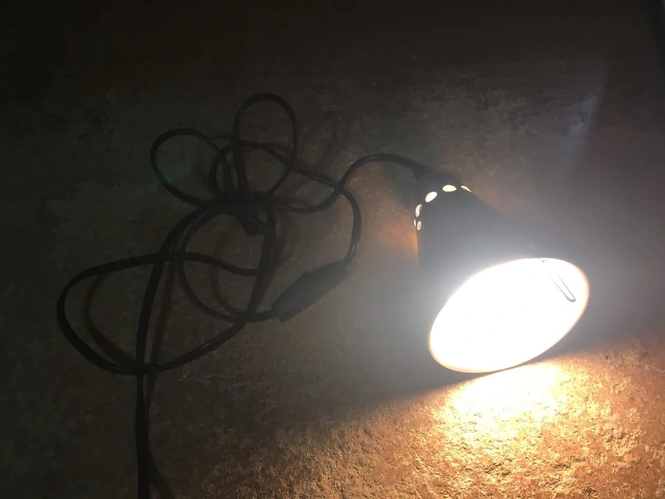 IKEA SIMPLE LAMP FIXTURE SILVER WITH LIGHT SWITCH AND LIGHT BULB - photo 2