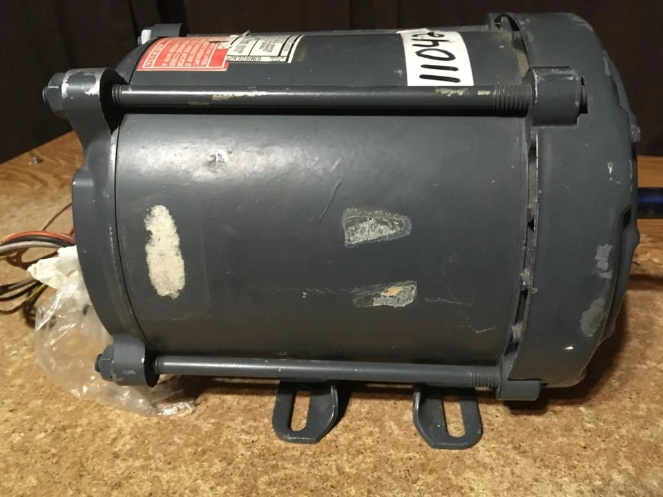 GENERAL ELECTRIC 5KC49FG11C1E MOTOR 0.5 HP 230 V 3450 RPM - photo 4