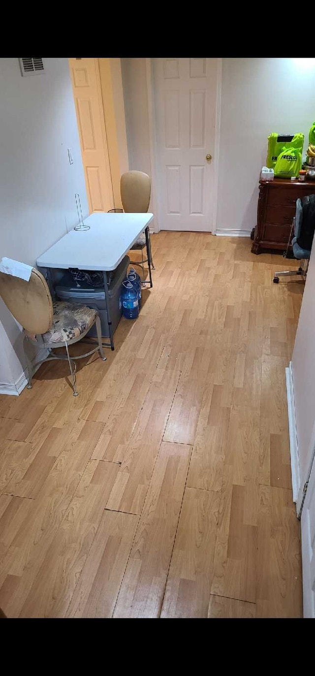 1 Person Room Sharing Near to Durham College/UOIT - photo 5