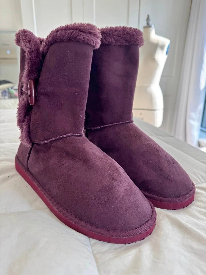 Brand New Ladies Size 10 Purple Ankle Boots