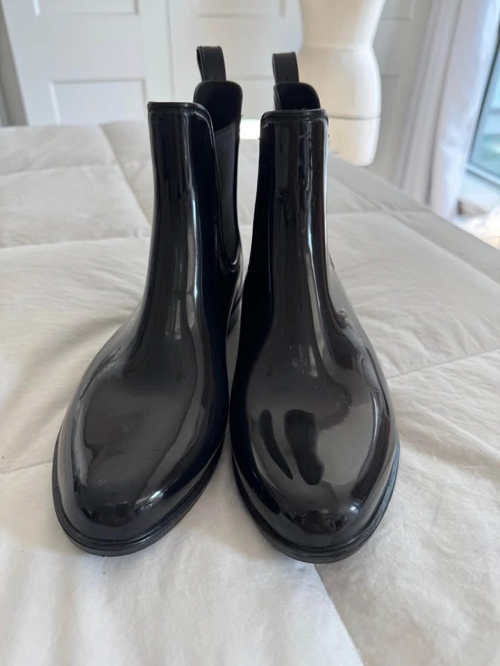 Brand New Ladies Size 10 Black Ankle Rain Boots - photo 3