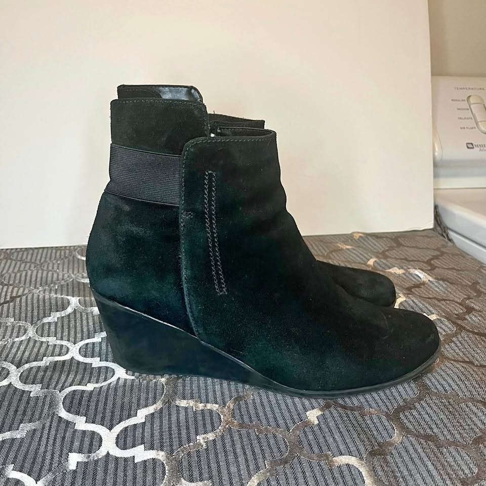 Blondo Waterproof Ankle Boots Women’s Size 11